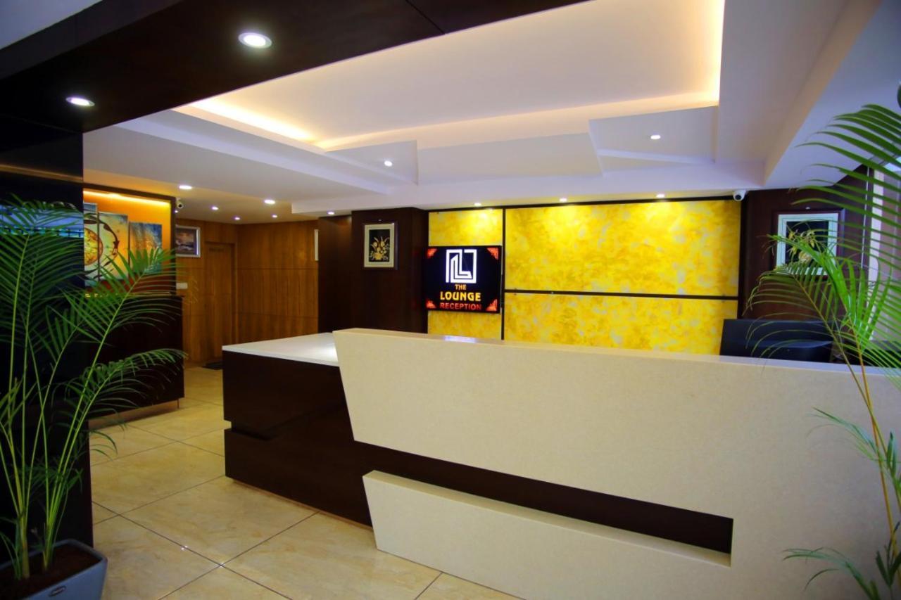 The Lounge Business Hotel Bangalore Exterior foto